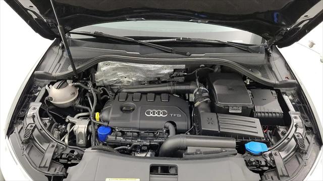 2017 Audi Q3 2.0T Premium