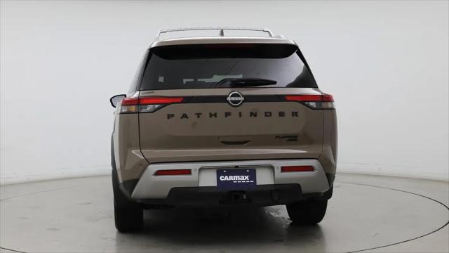 2023 Nissan Pathfinder Platinum 4WD