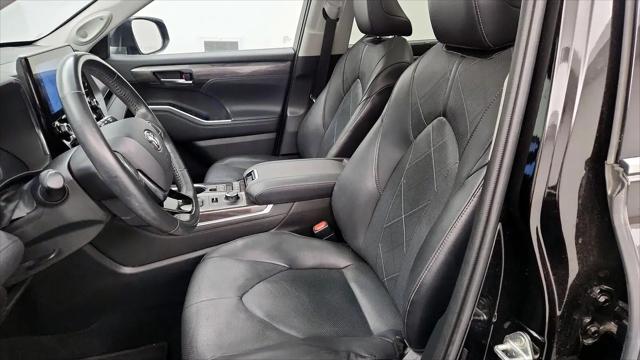 2021 Toyota Highlander Platinum