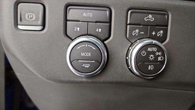 2022 GMC Sierra 1500 4WD Crew Cab Short Box Elevation