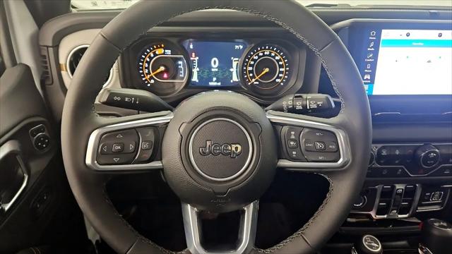 2025 Jeep Wrangler 4-Door Sahara 4x4