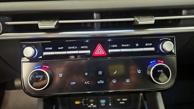2025 Hyundai Santa Cruz SEL Activity