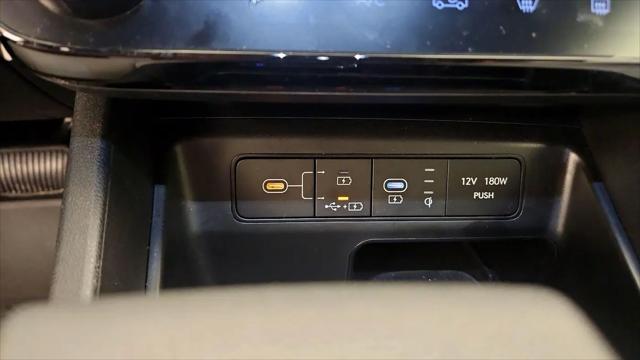 2025 Hyundai Santa Cruz SEL Activity