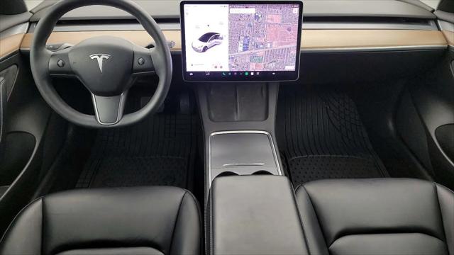 2022 Tesla Model 3 Rear-Wheel Drive