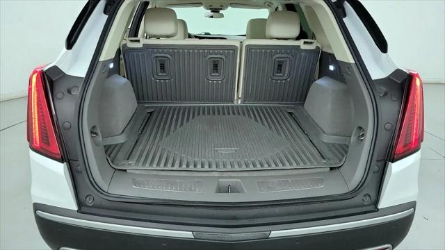 2022 Cadillac XT5 FWD Premium Luxury