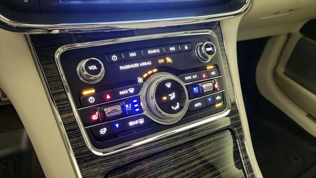 2020 Lincoln Continental Black Label