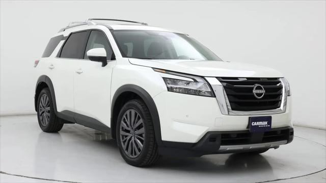2024 Nissan Pathfinder SL 4WD for sale in Wichita, KS