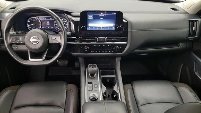2024 Nissan Pathfinder SL 4WD