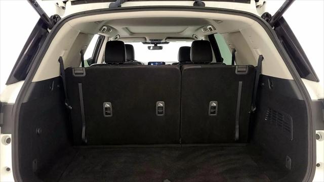 2024 Nissan Pathfinder SL 4WD