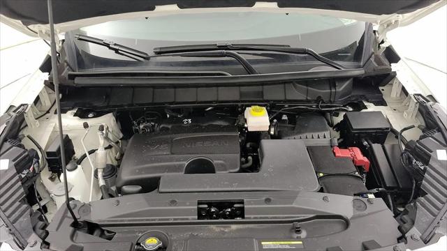 2024 Nissan Pathfinder SL 4WD