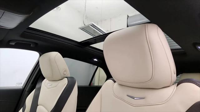 2023 Cadillac XT4 AWD Sport
