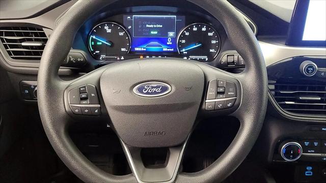 2022 Ford Escape SE Hybrid