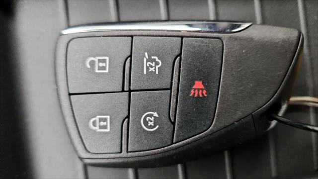 2024 Chevrolet Suburban 2WD LS