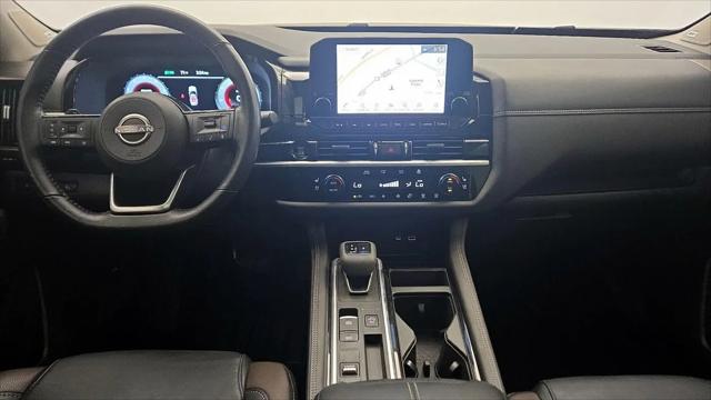 2025 Nissan Pathfinder Platinum FWD
