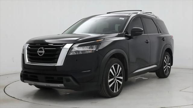 2025 Nissan Pathfinder Platinum FWD
