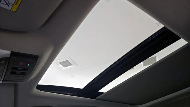 2025 Nissan Pathfinder Platinum FWD