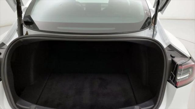 2022 Tesla Model 3 Rear-Wheel Drive
