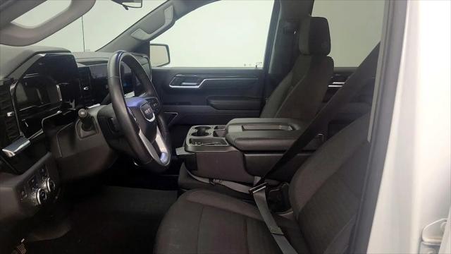 2022 GMC Sierra 1500 4WD Crew Cab Short Box SLE