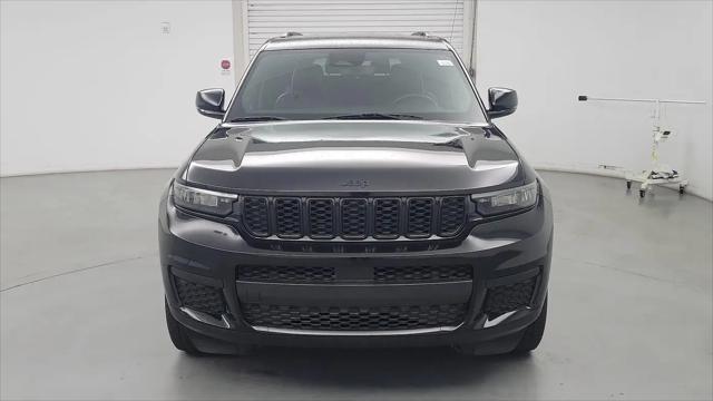 2023 Jeep Grand Cherokee L Altitude 4x2