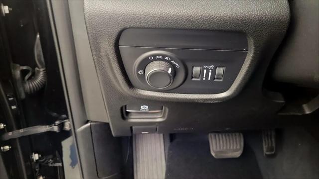 2023 Jeep Grand Cherokee L Altitude 4x2