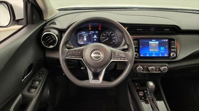 2024 Nissan Kicks SV Xtronic CVT