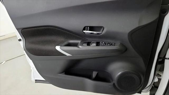 2024 Nissan Kicks SV Xtronic CVT