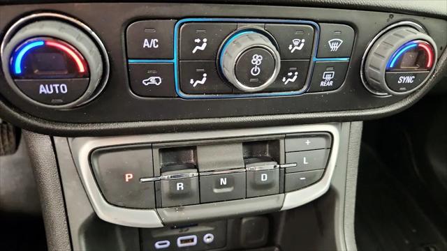 2022 GMC Terrain FWD SLT