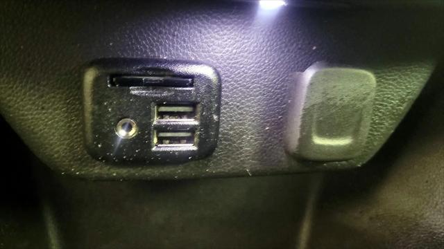 2023 Chevrolet Traverse AWD LT Leather
