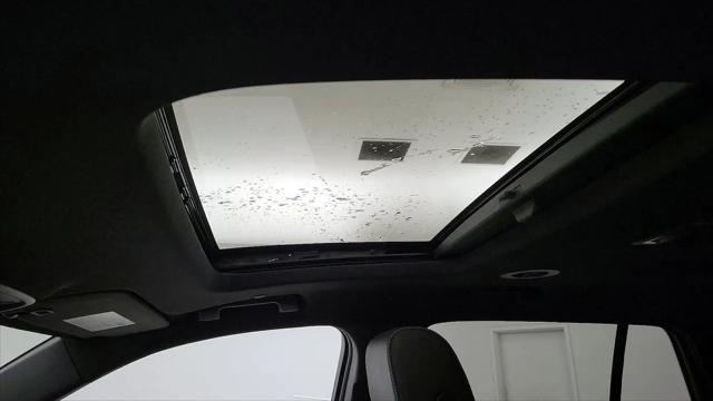 2023 Chevrolet Traverse AWD LT Leather
