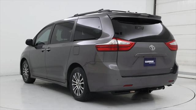 2019 Toyota Sienna XLE 8 Passenger