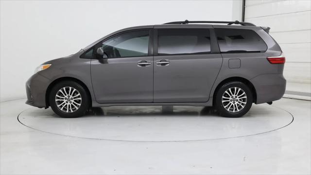 2019 Toyota Sienna XLE 8 Passenger