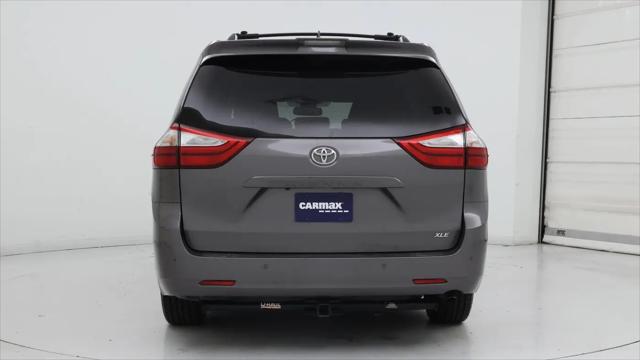 2019 Toyota Sienna XLE 8 Passenger