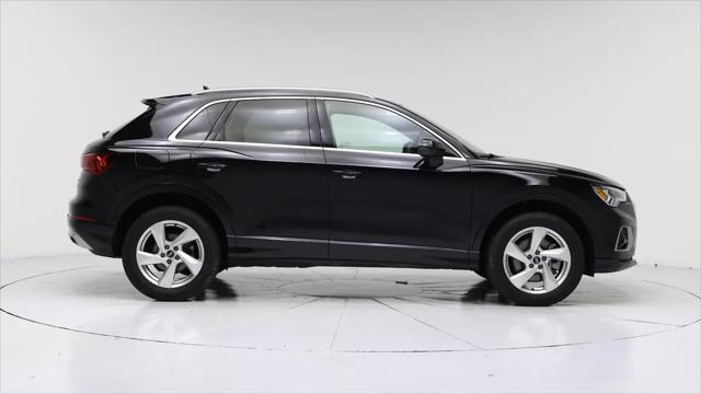 2022 Audi Q3 Premium Plus 40 TFSI quattro Tiptronic