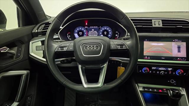 2022 Audi Q3 Premium Plus 40 TFSI quattro Tiptronic