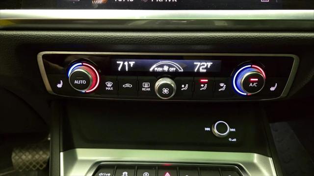 2022 Audi Q3 Premium Plus 40 TFSI quattro Tiptronic