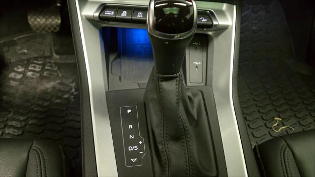 2022 Audi Q3 Premium Plus 40 TFSI quattro Tiptronic