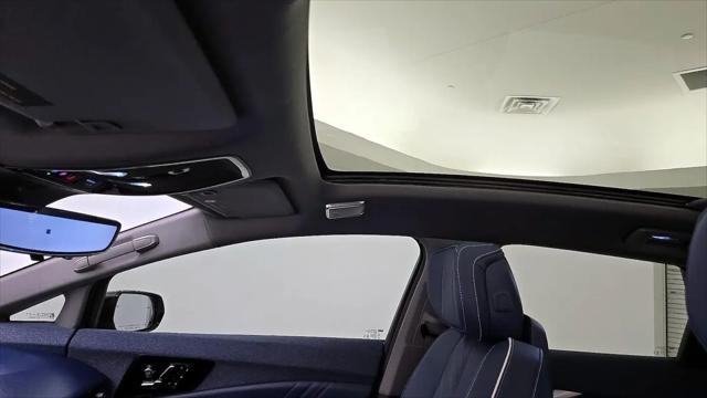 2025 Cadillac iQ Sport 2 AWD