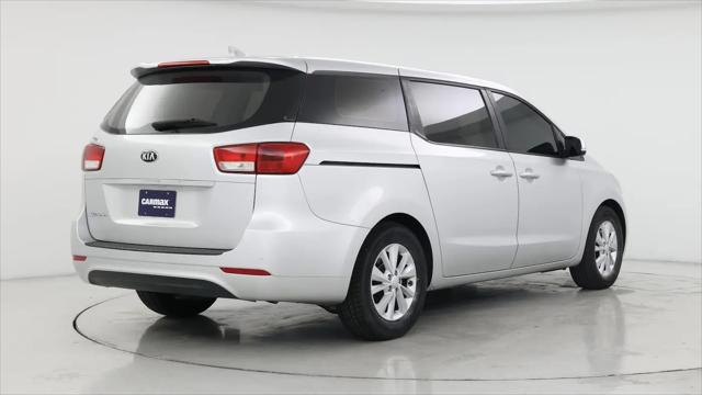 2015 Kia Sedona L