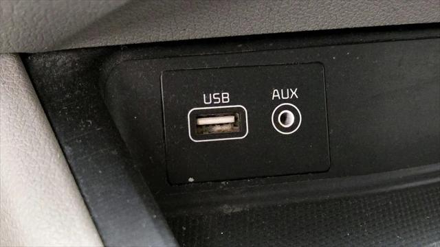 2015 Kia Sedona L