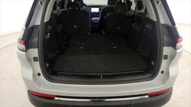 2023 Jeep Grand Cherokee L Limited 4x2