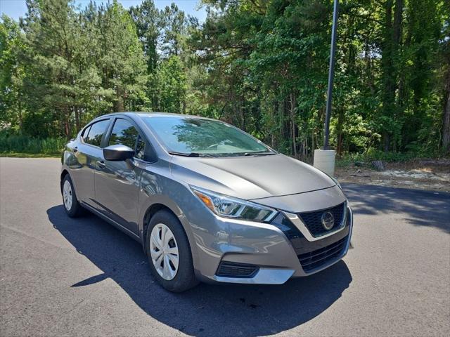 2021 Nissan Versa S Xtronic CVT