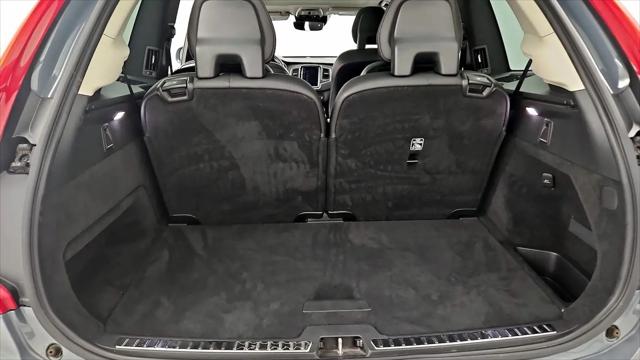 2020 Volvo XC90 T6 Momentum 6 Passenger