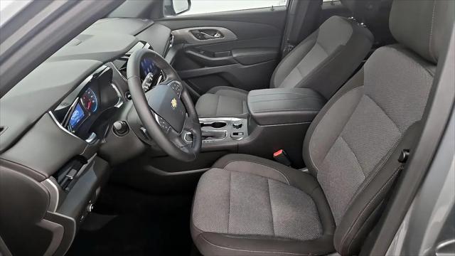 2023 Chevrolet Traverse FWD LT Cloth