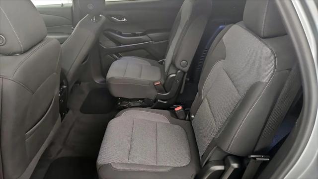 2023 Chevrolet Traverse FWD LT Cloth
