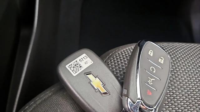 2023 Chevrolet Traverse FWD LT Cloth