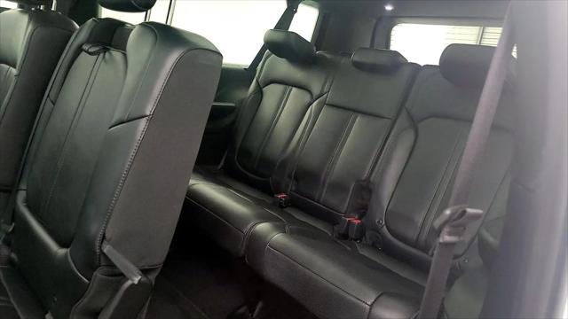 2024 Jeep Wagoneer Series II Carbide 4x4