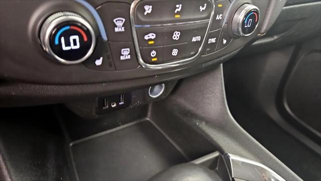 2021 Chevrolet Traverse FWD LT Leather