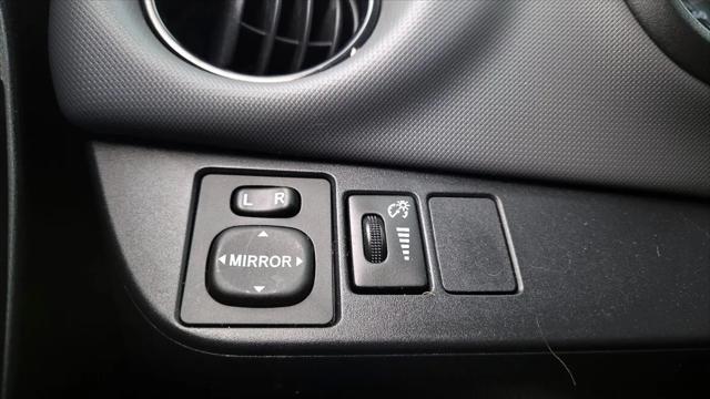 2015 Toyota Yaris SE