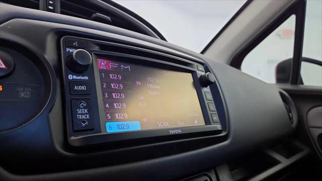 2015 Toyota Yaris SE