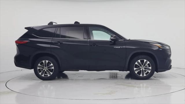 2021 Toyota Highlander Hybrid XLE